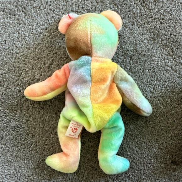 First Edition Peace Ty Beanie Baby Bear - Picture 3 of 7